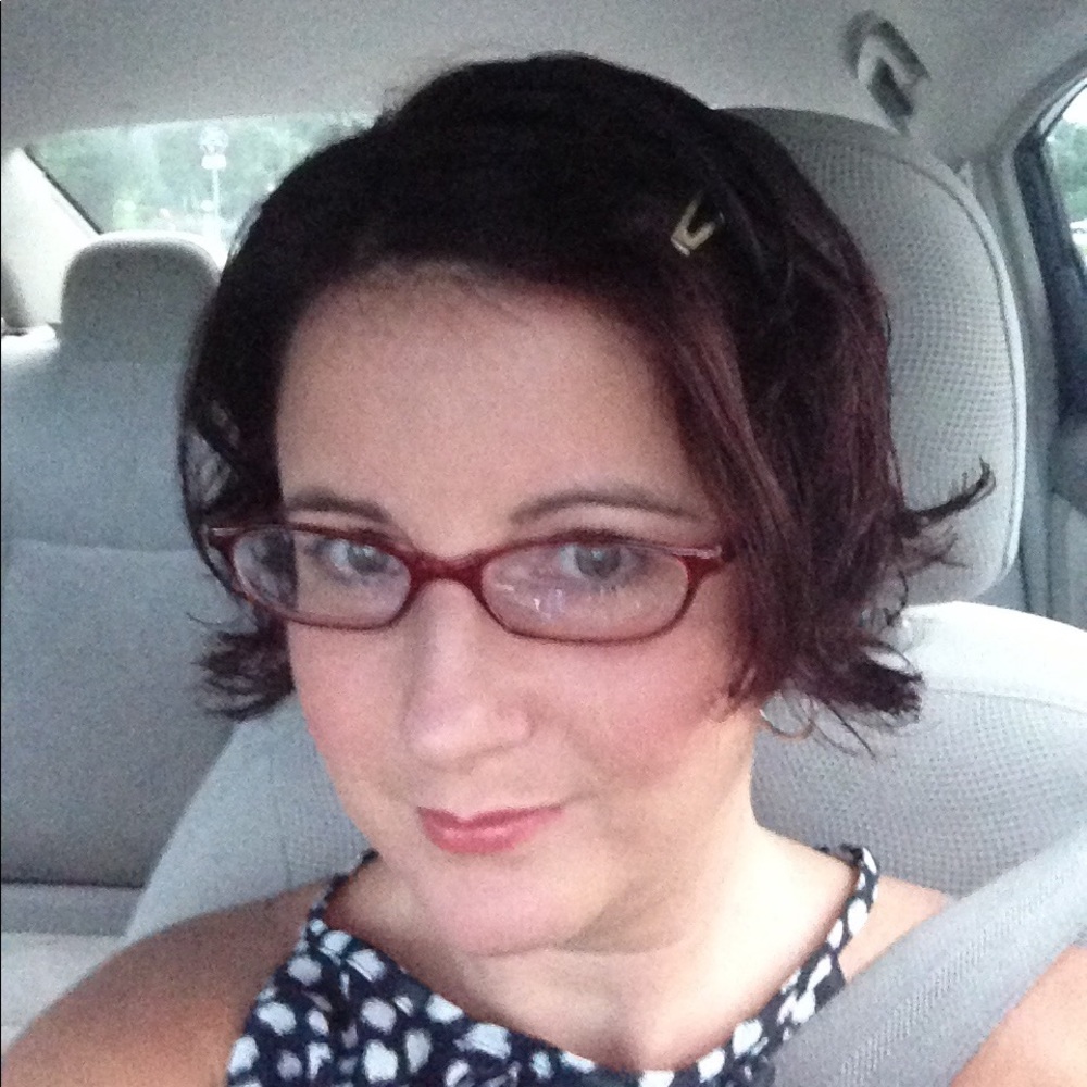 Meet your Posher, Andrea